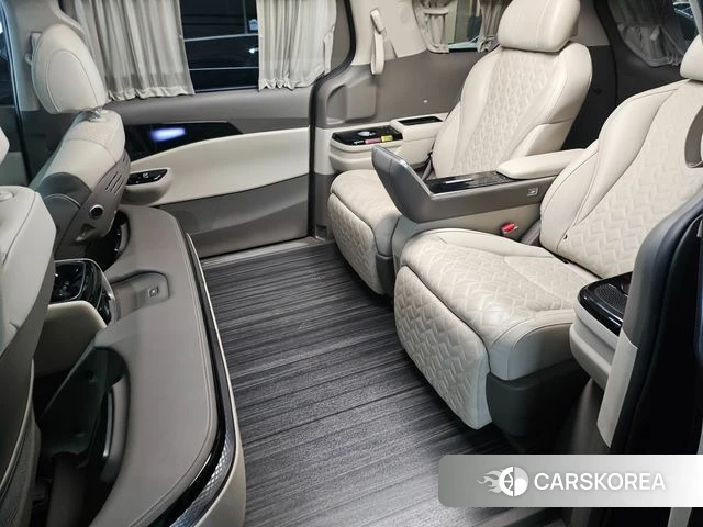 Kia Carnival 4th generation 2023 Черный из Кореи, фото 4