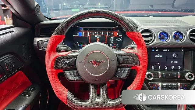 Ford Mustang 2019 Красный из Кореи, фото 4