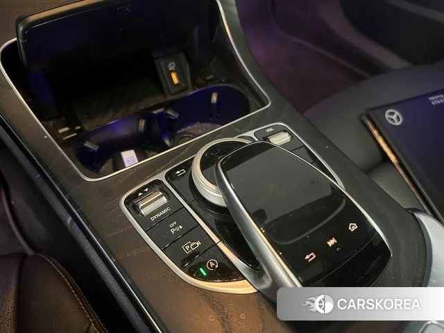 Mercedes-Benz C-Class W205 2021 Черный из Кореи, фото 4