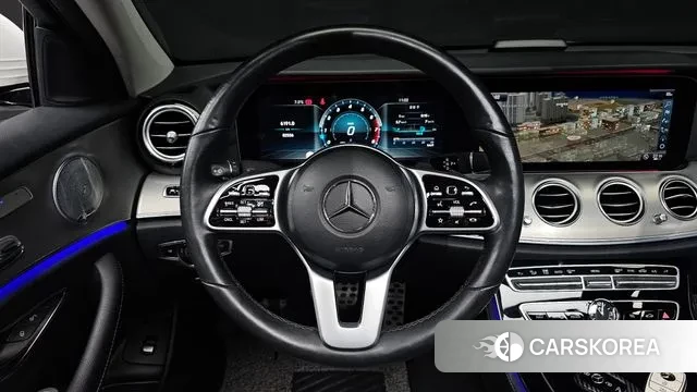 Mercedes-Benz E-Class W213 2019 Белый из Кореи, фото 4