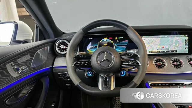 Mercedes-Benz AMG GT 2023 Белый из Кореи, фото 4