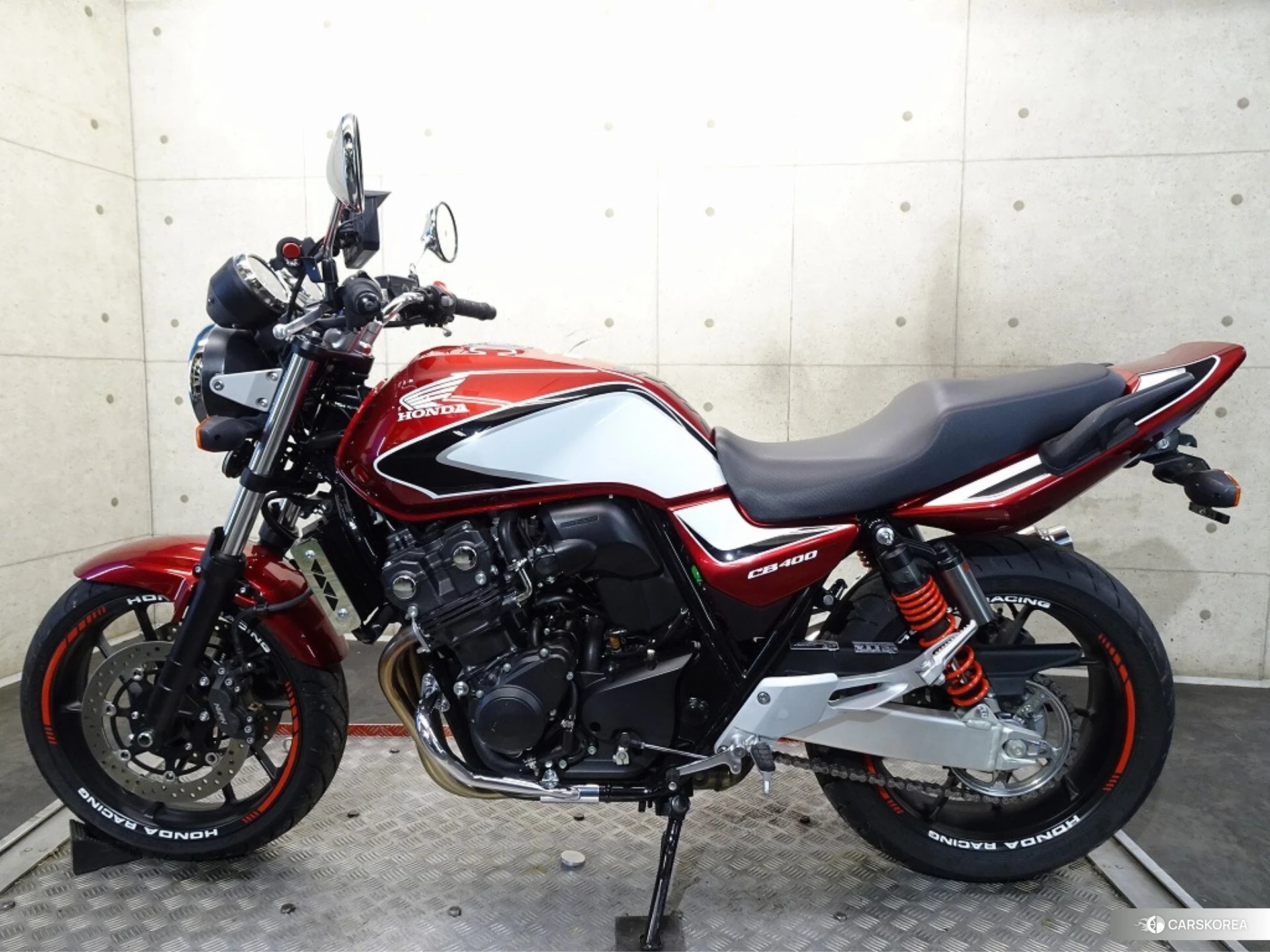 Проданный Honda CB400SF ABS id 3950312 из Японии, фото 2