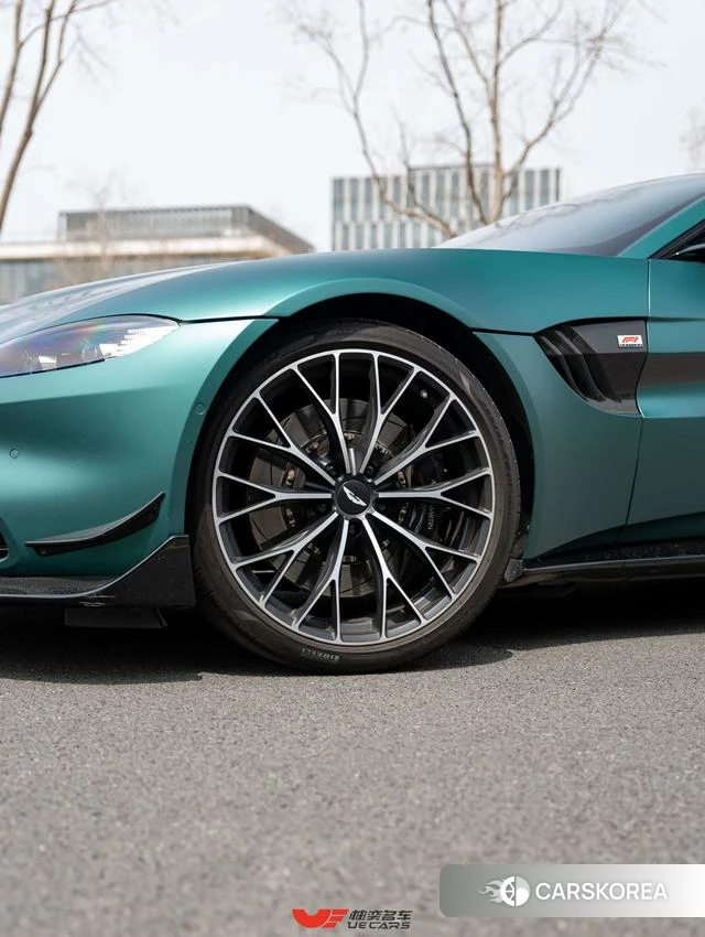 Aston Martin Vantage 2022 Зеленый из Китая, фото 4