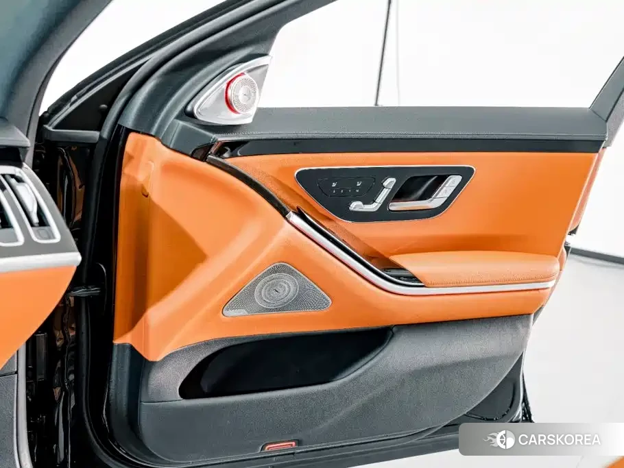 Mercedes-Benz S-Class 2023 Черный из Китая, фото 4