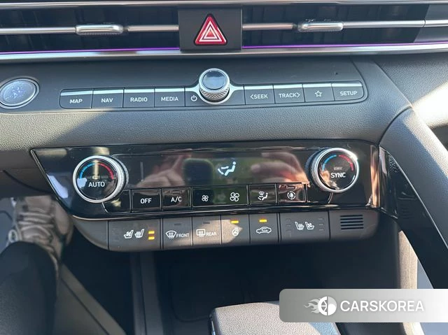 Hyundai The New Avante (CN7) 2025 Серебристо-серый из Кореи, фото 4