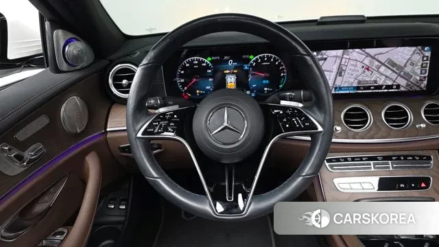 Mercedes-Benz E-Class W213 2021 Белый из Кореи, фото 4