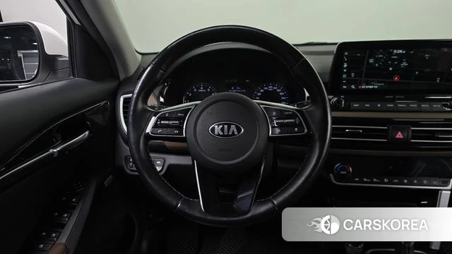 Kia Seltos 2019 Белый из Кореи, фото 4