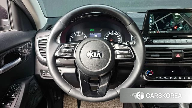 Kia Seltos 2021 Серый из Кореи, фото 4