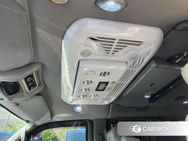 Chevrolet Express Van 2019 Черный из Кореи, фото 4