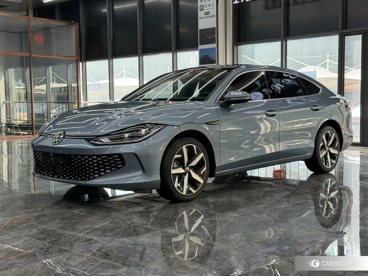 Volkswagen Lingdu 2022 Синий из Китая, фото 4