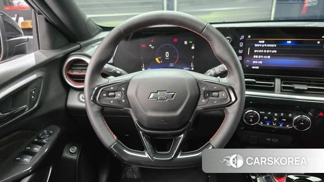 Chevrolet (GM Daewoo) Trax Crossover 2024 Черный из Кореи, фото 4