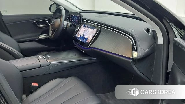Mercedes-Benz E-Class W214 2024 Черный из Кореи, фото 4