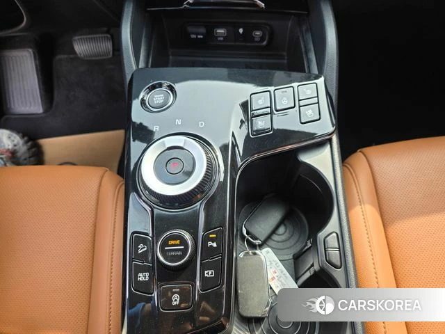 Kia Sportage 5th Generation 2024 Белый из Кореи, фото 4