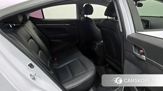 Hyundai Avante AD 2018 Белый из Кореи, фото 4