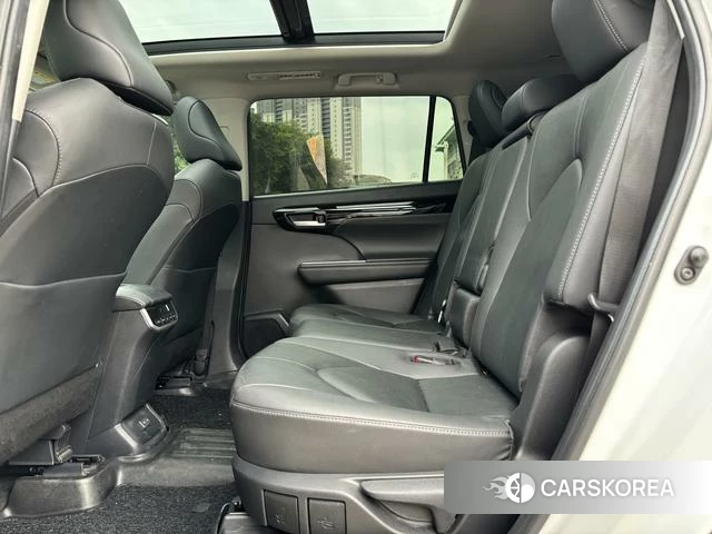 Toyota Highlander 2021 Белый из Китая, фото 4