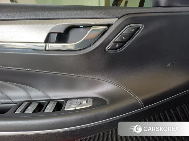 Hyundai The New Grandeur IG Hybrid 2021 Белый из Кореи, фото 4