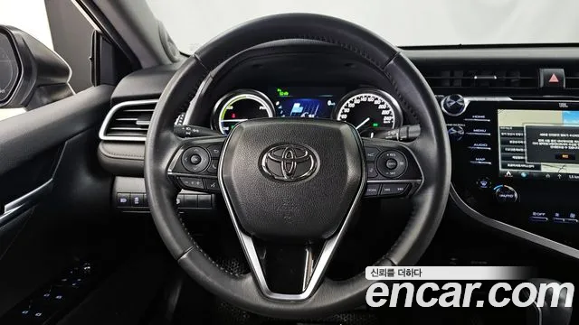 Toyota Camry (XV70) 2018 Серебряный из Кореи, фото 4