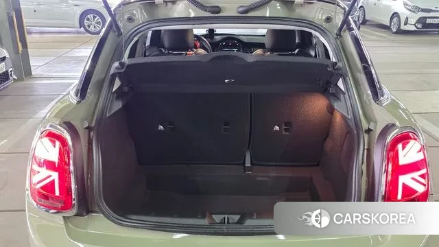 Mini Cooper D 2019 Светло-зеленый из Кореи, фото 4