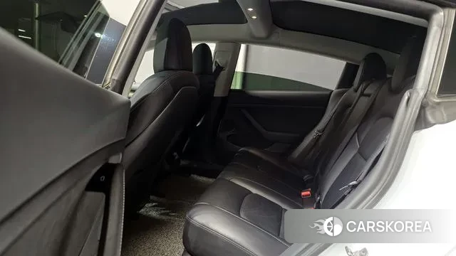Tesla Model 3 2022 Белый из Кореи, фото 4