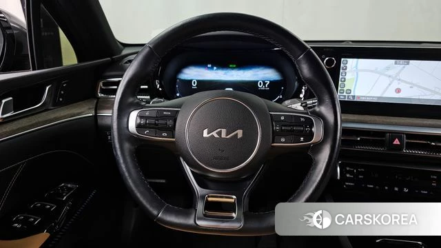 Kia K5 3rd generation 2023 Серый из Кореи, фото 4