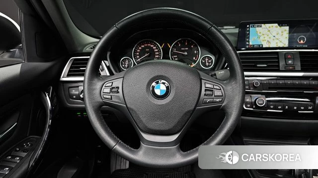 BMW 3 Series (F30) 2018 Белый из Кореи, фото 4