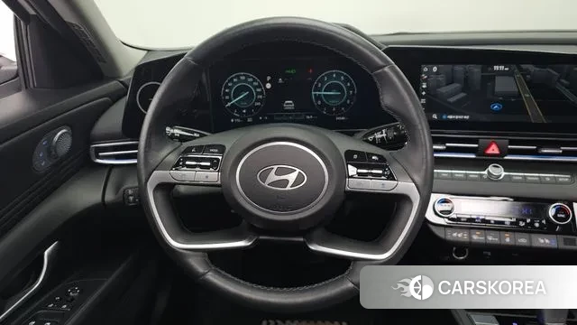 Hyundai The New Avante (CN7) 2023 Белый из Кореи, фото 4