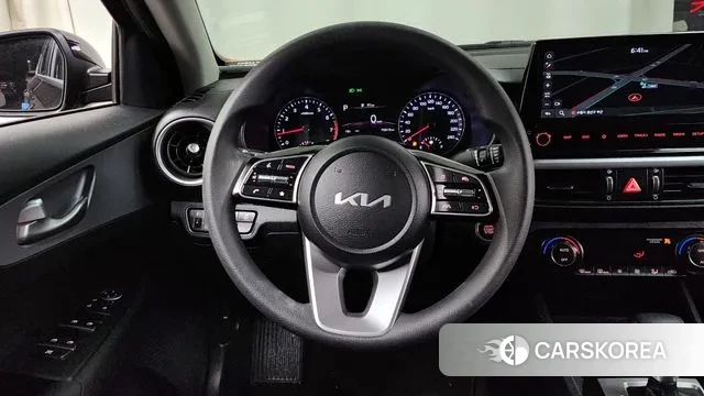 Kia The New K3 2nd generation 2021 Черный из Кореи, фото 4