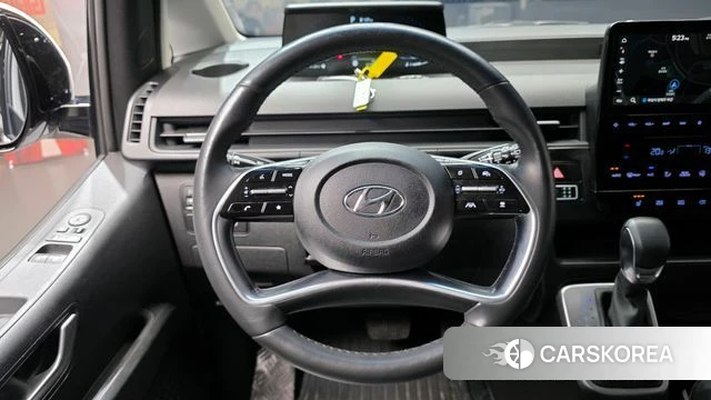 Hyundai Staria 2022 Белый из Кореи, фото 4