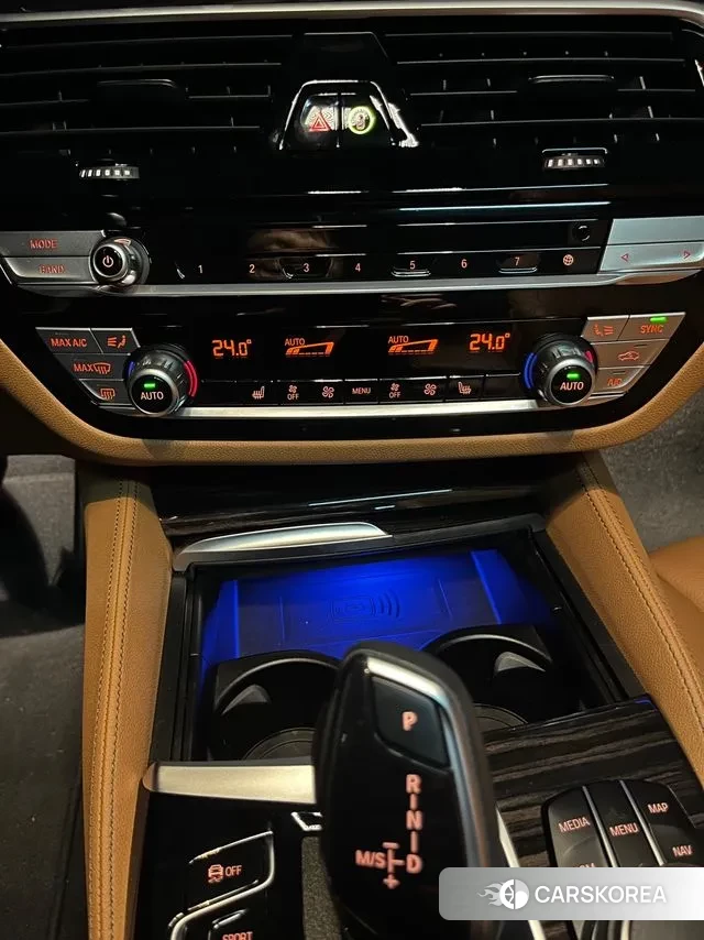 BMW 5 Series (G30) 2023 Серебряный из Кореи, фото 4