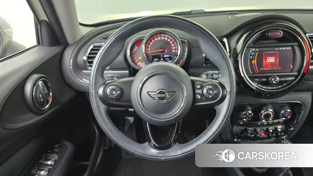 Mini Cooper Clubman 2018 Жемчужный цвет из Кореи, фото 4