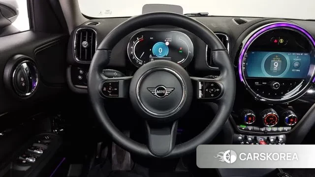 Mini Cooper Countryman 2023 Жемчужный цвет из Кореи, фото 4
