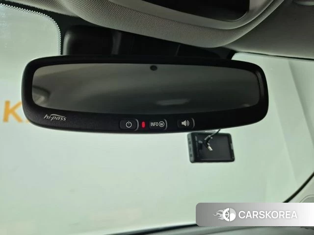 Chevrolet (GM Daewoo) Trailblazer 2021 Белый из Кореи, фото 4