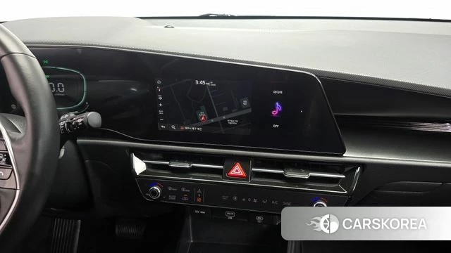 Kia Di Ol Nu Niro 2022 Белый из Кореи, фото 4