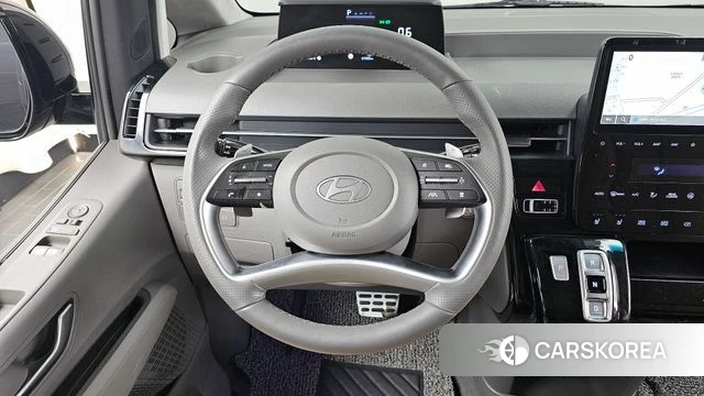 Hyundai Staria 2024 Черный из Кореи, фото 4