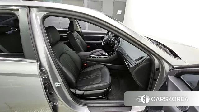 Hyundai Sonata (DN8) 2021 Серебристо-серый из Кореи, фото 4