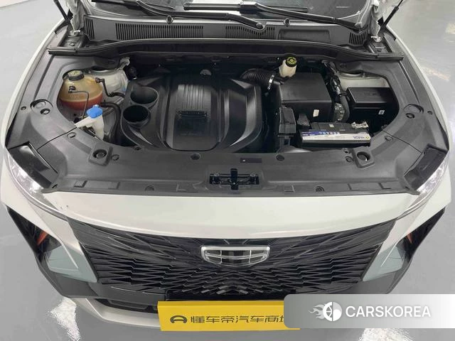 Geely Automobile Boyue 2022 Белый из Китая, фото 4