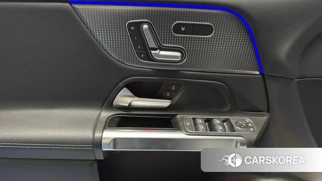 Mercedes-Benz GLB-Class X247 2020 Белый из Кореи, фото 4