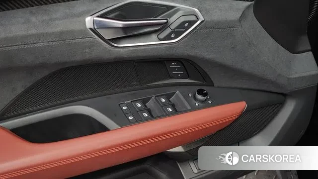 Audi e-Tron GT 2023 Черный из Кореи, фото 4