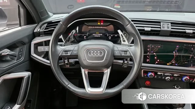 Audi Q3 (F3) 2022 Серый из Кореи, фото 4