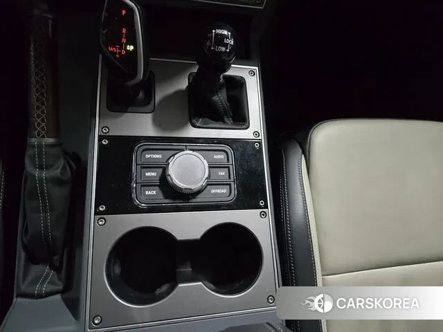 Ineos Grenadier 2024 Жемчужный цвет из Кореи, фото 4