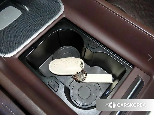Hyundai Grandeur Hybrid (GN7) 2023 Синий из Кореи, фото 4