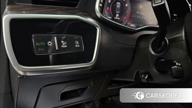 Audi A6 (C8) 2020 Белый из Кореи, фото 4