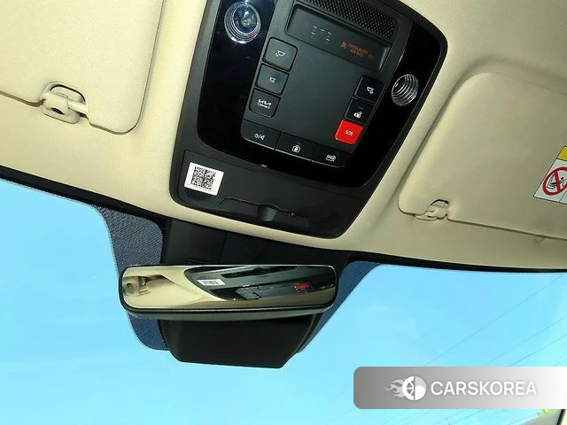 Kia Carnival 4th generation 2022 Белый из Кореи, фото 4