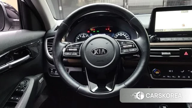 Kia Seltos 2019 Белый из Кореи, фото 4