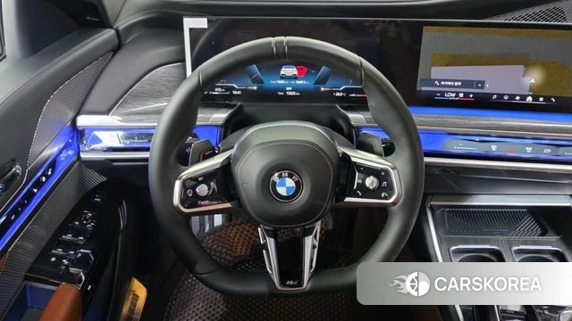 BMW 7 Series (G70) 2024 Белый из Кореи, фото 4