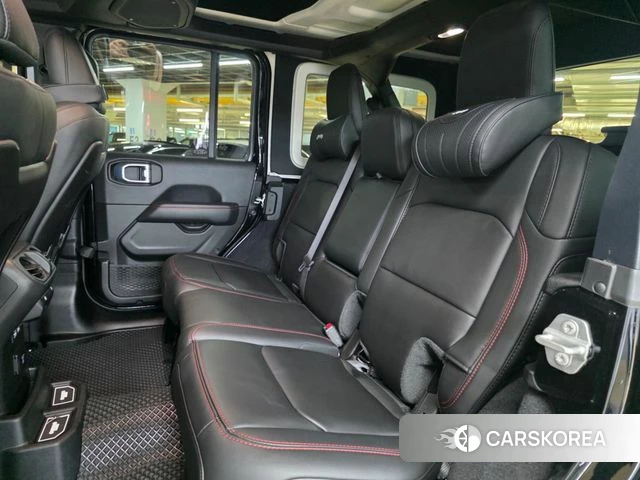 Jeep Wrangler (JL) 2024 Черный из Кореи, фото 4