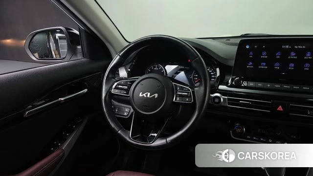 Kia Seltos 2022 Белый из Кореи, фото 4