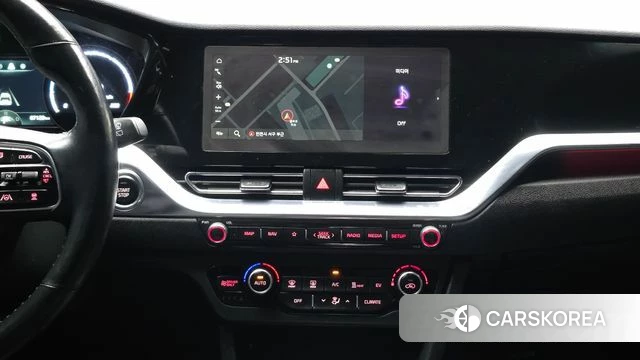Kia Niro Plus 2022 Серебряный из Кореи, фото 4