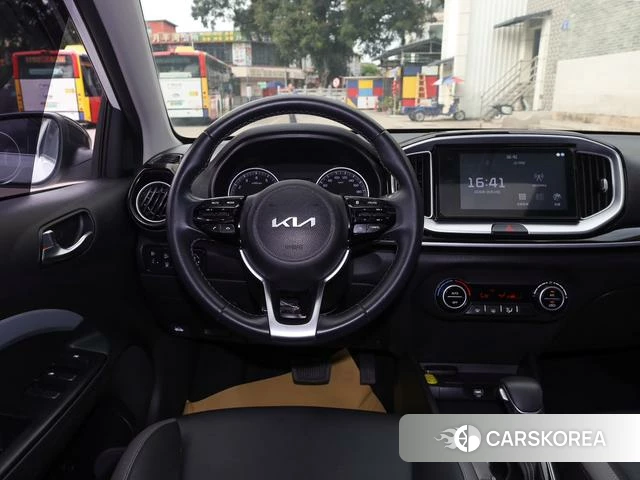 Kia Yi Ran 2022 Белый из Китая, фото 4