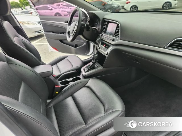 Hyundai Avante AD 2018 Белый из Кореи, фото 4